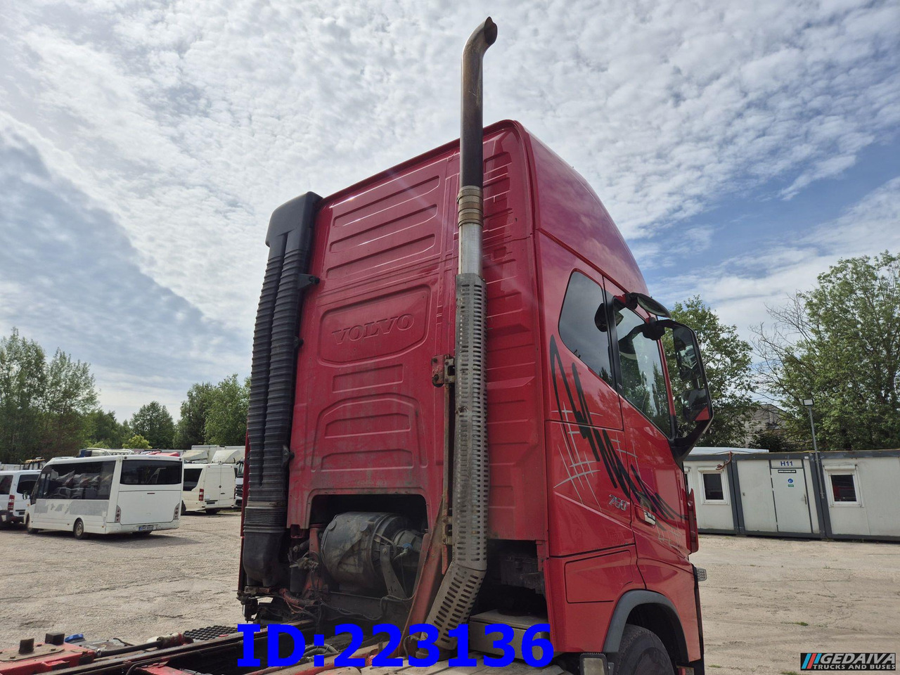 VOLVO FH16 750HP - 8x4 -Big Axles - Camion forestier: Foto 5 VOLVO FH16 750HP - 8x4 -Big Axles - Camion forestier: Foto 5