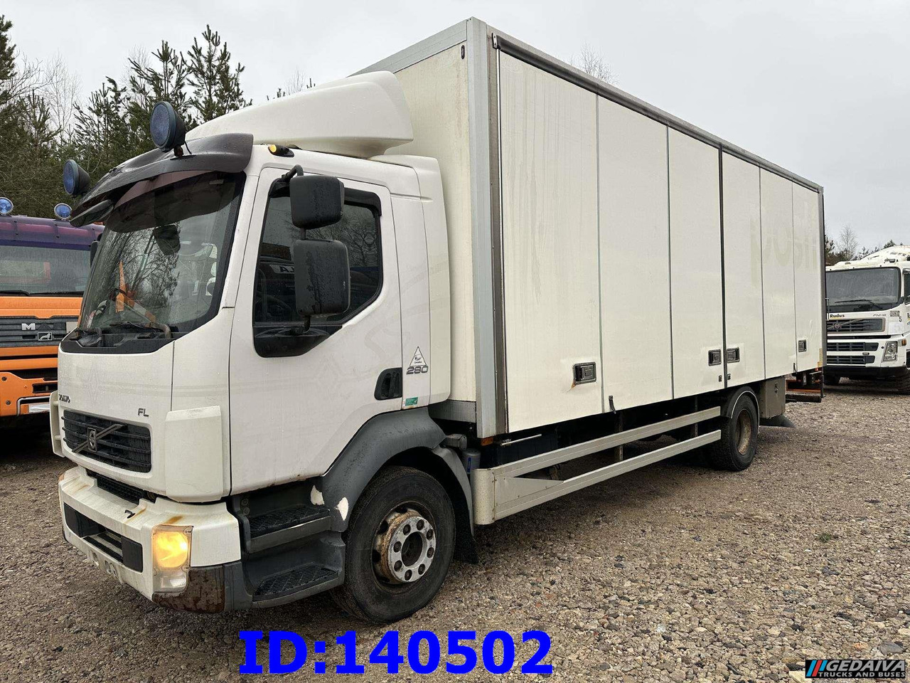 VOLVO FL 280 4x2 Manual Euro5 - Camion furgon: Foto 1 VOLVO FL 280 4x2 Manual Euro5 - Camion furgon: Foto 1