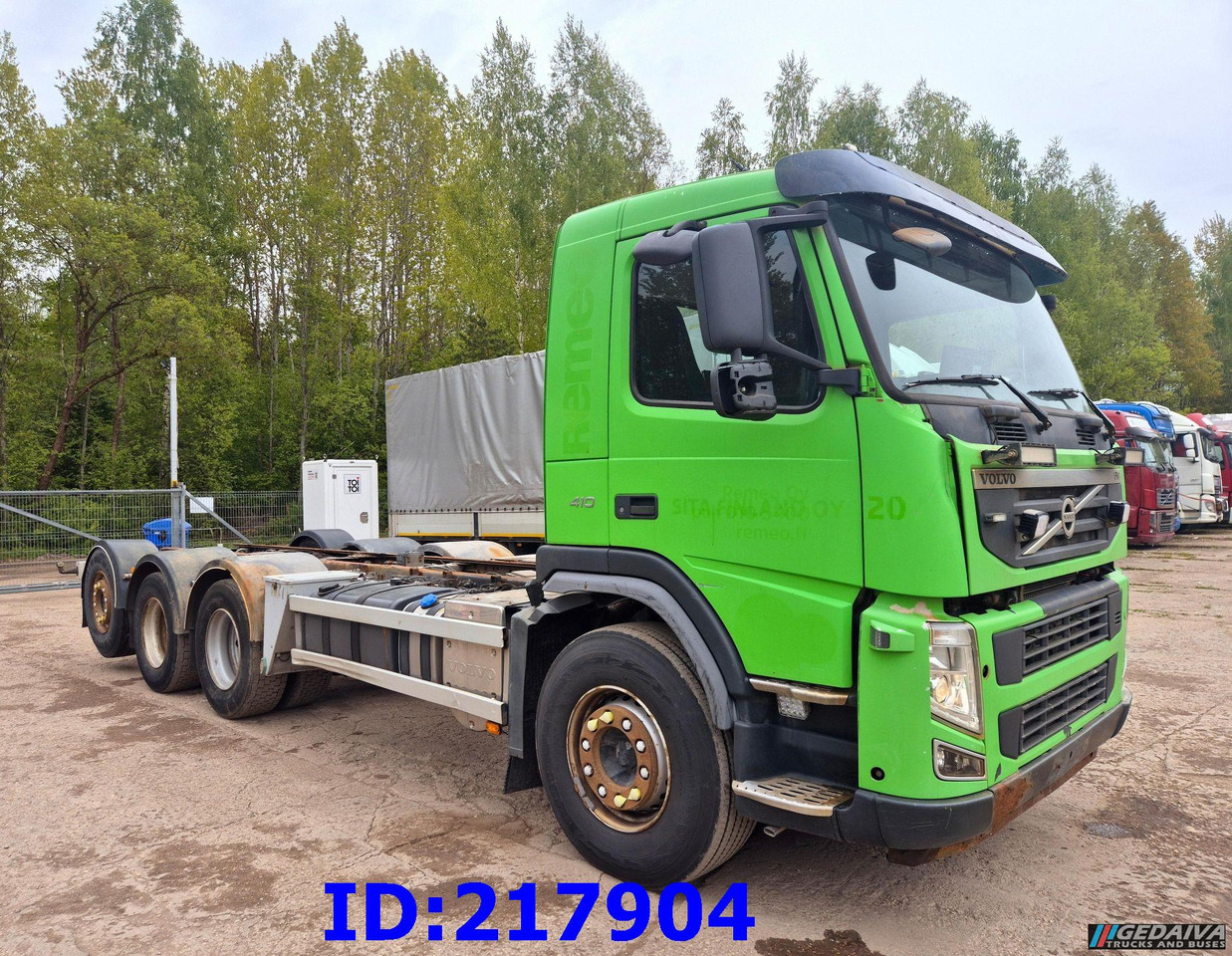 VOLVO FM 410HP 8x4 (Steering axle) - Camion şasiu: Foto 4 VOLVO FM 410HP 8x4 (Steering axle) - Camion şasiu: Foto 4
