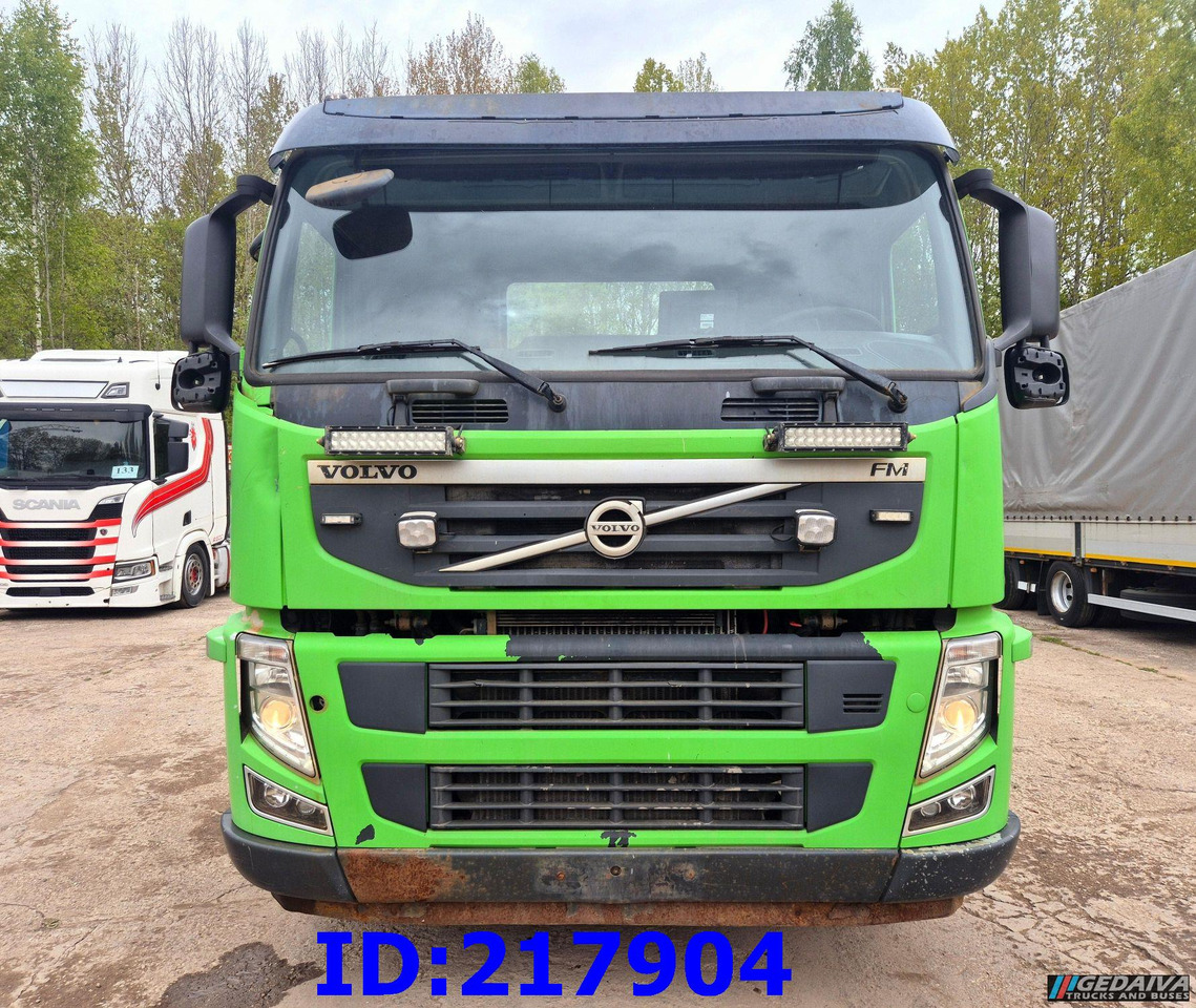 VOLVO FM 410HP 8x4 (Steering axle) - Camion şasiu: Foto 2 VOLVO FM 410HP 8x4 (Steering axle) - Camion şasiu: Foto 2