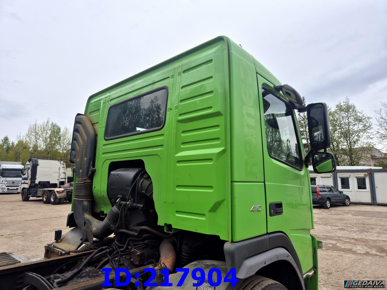 VOLVO FM 410HP 8x4 (Steering axle) - Camion şasiu: Foto 5 VOLVO FM 410HP 8x4 (Steering axle) - Camion şasiu: Foto 5