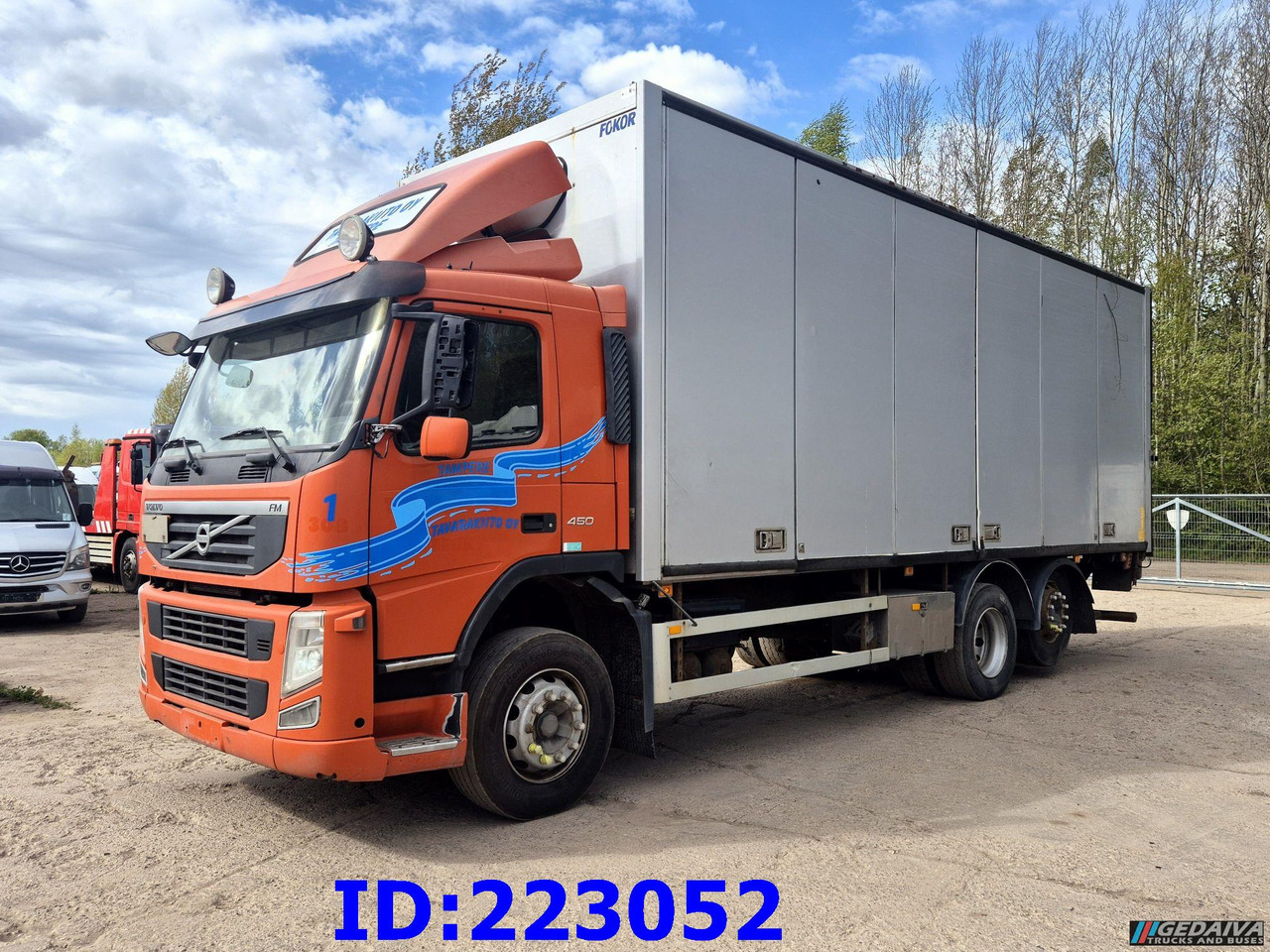 VOLVO FM11 450HP 6x2 Euro5 - Camion furgon: Foto 1 VOLVO FM11 450HP 6x2 Euro5 - Camion furgon: Foto 1