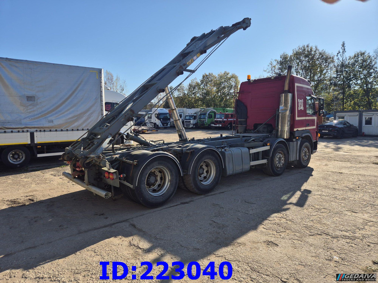 VOLVO FM12 420HP 8x2 - Camion cu sistem de cablu: Foto 5 VOLVO FM12 420HP 8x2 - Camion cu sistem de cablu: Foto 5