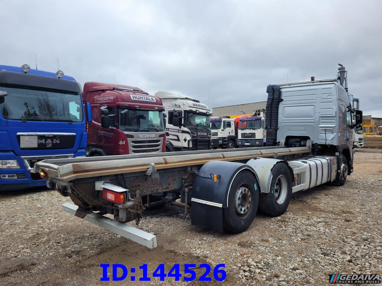 VOLVO FM13 460HP 6x2 Euro5 - Camion şasiu: Foto 5 VOLVO FM13 460HP 6x2 Euro5 - Camion şasiu: Foto 5
