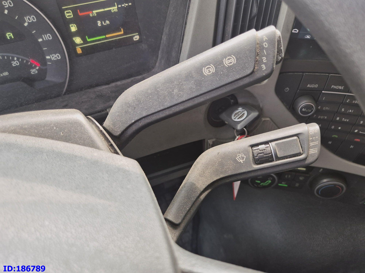 Camion şasiu VOLVO FM13 500HP 6x2: Foto 13