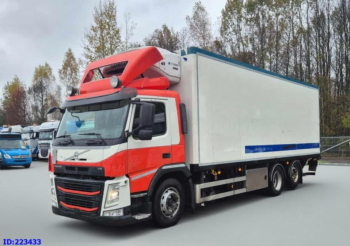 VOLVO FM13 500HP Thermoking Steering Axle - Camion frigider: Foto 1 VOLVO FM13 500HP Thermoking Steering Axle - Camion frigider: Foto 1