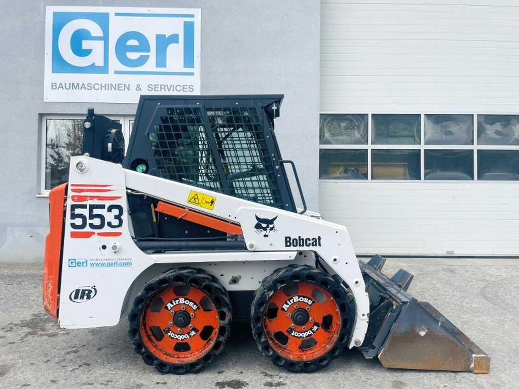Bobcat 553 (3998) - Mini încărcător: Foto 3 Bobcat 553 (3998) - Mini încărcător: Foto 3