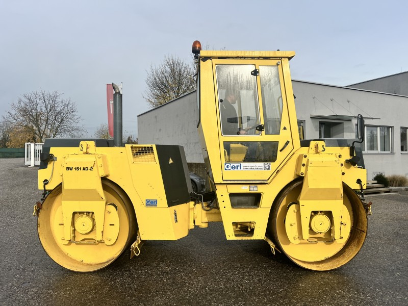 Bomag BW 151 AD-2 (111297) - Cilindru compactor pentru asfalt: Foto 4 Bomag BW 151 AD-2 (111297) - Cilindru compactor pentru asfalt: Foto 4