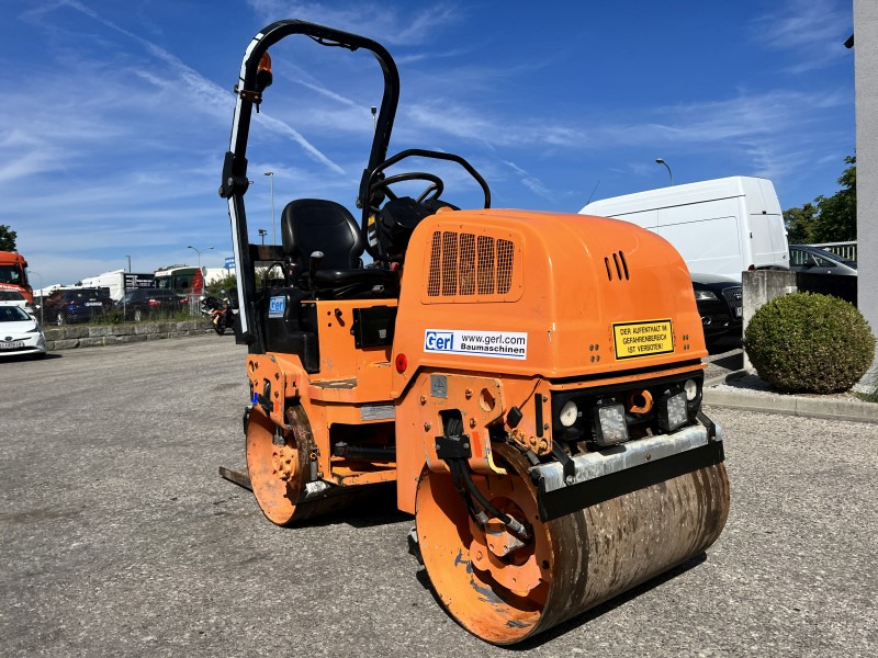 Dynapac DC 900 (110585) - Cilindru compactor pentru asfalt: Foto 5 Dynapac DC 900 (110585) - Cilindru compactor pentru asfalt: Foto 5