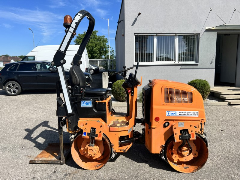 Dynapac DC 900 (110585) - Cilindru compactor pentru asfalt: Foto 4 Dynapac DC 900 (110585) - Cilindru compactor pentru asfalt: Foto 4
