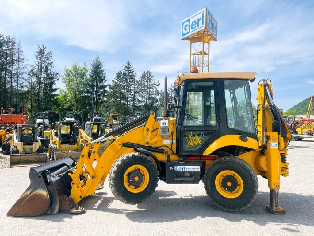 JCB 2CX SM 4WS (4003) - Buldoexcavator: Foto 1 JCB 2CX SM 4WS (4003) - Buldoexcavator: Foto 1