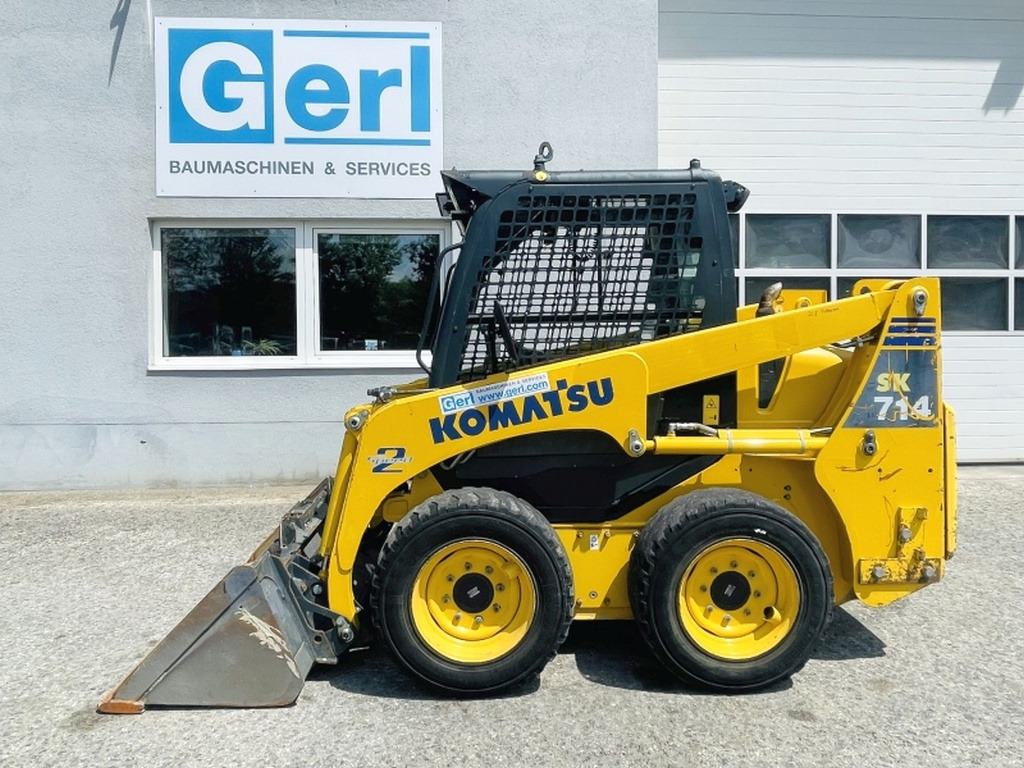 Mini încărcător Komatsu SK714 (4012): Foto 9