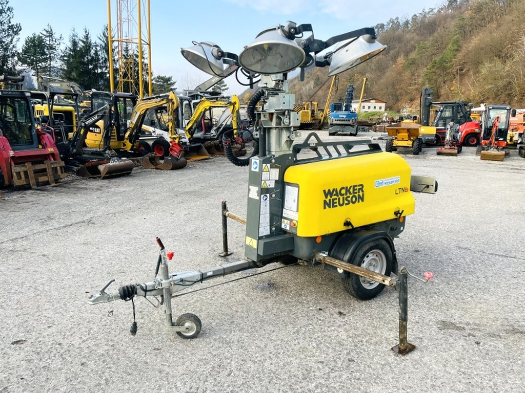 Neuson LTN6 (3711) - Turnul de iluminat: Foto 5 Neuson LTN6 (3711) - Turnul de iluminat: Foto 5