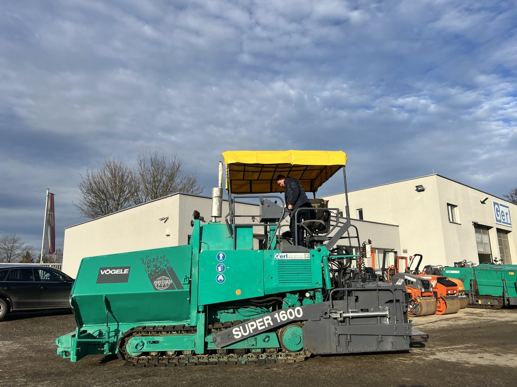 Vögele Super 1600 Typ 6-82 (111416) - Finisor de asfalt: Foto 1 Vögele Super 1600 Typ 6-82 (111416) - Finisor de asfalt: Foto 1
