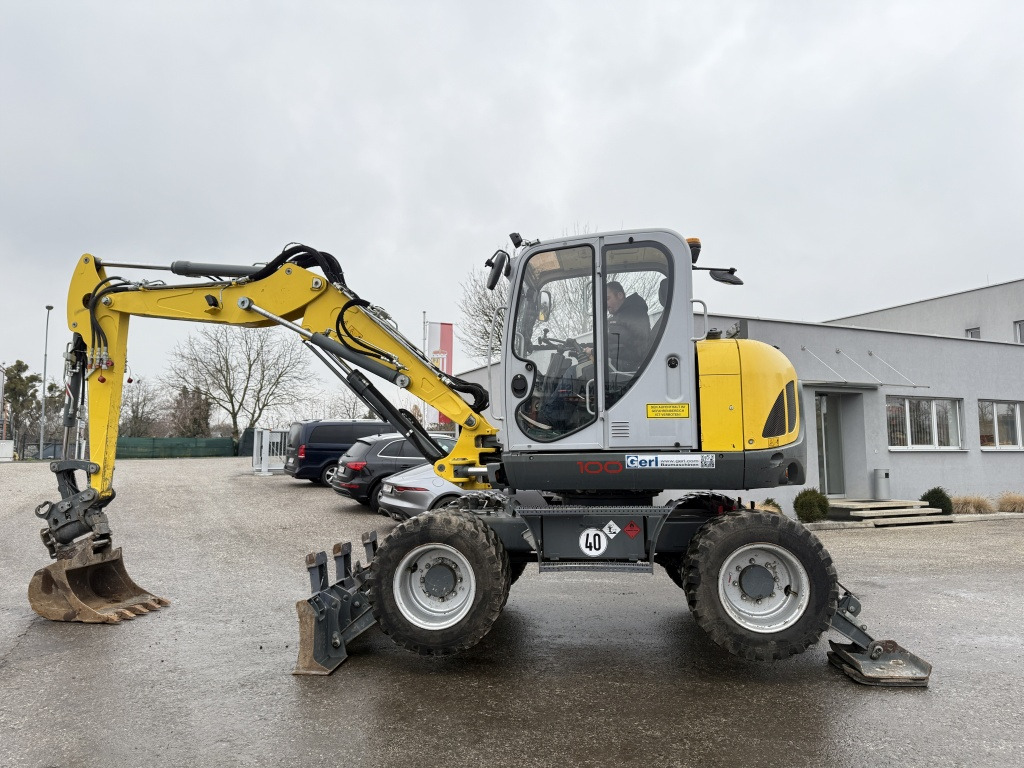 Wacker Neuson EW 100 (111768) - Excavator pe roţi: Foto 1 Wacker Neuson EW 100 (111768) - Excavator pe roţi: Foto 1