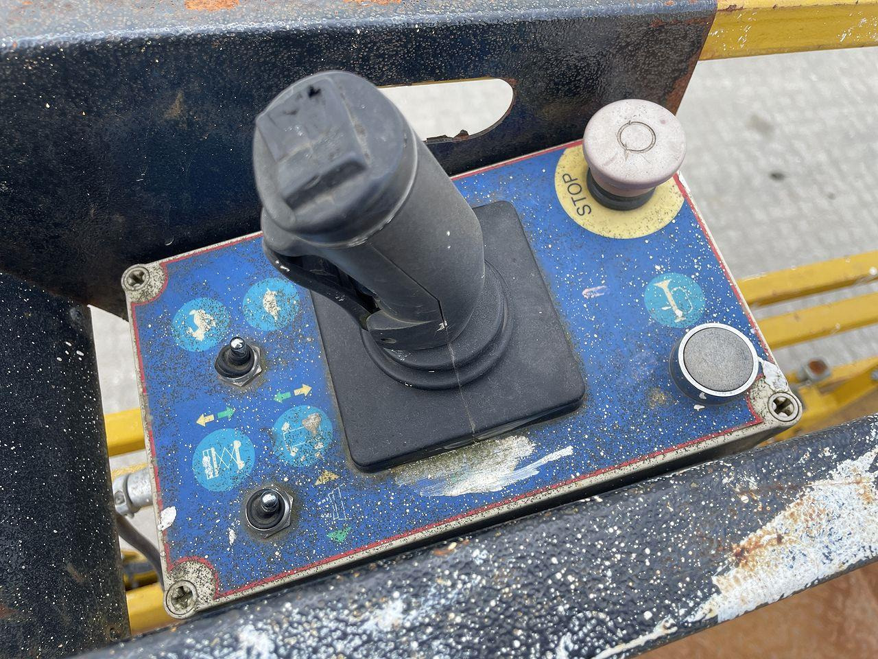 GMG 4046-ED - Platforma foarfeca: Foto 3 GMG 4046-ED - Platforma foarfeca: Foto 3