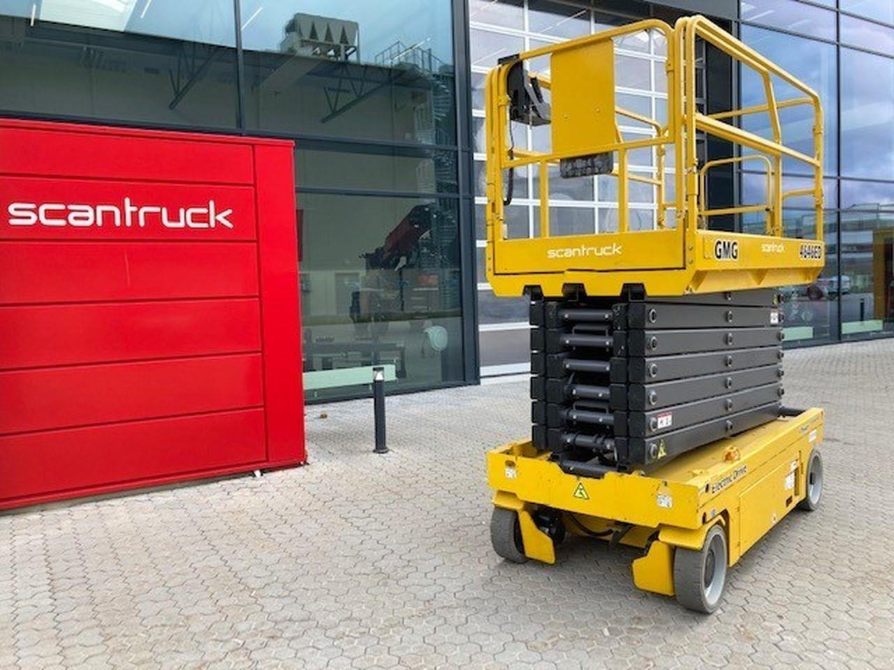 GMG 4646-ED 2.0 - Platforma foarfeca: Foto 1 GMG 4646-ED 2.0 - Platforma foarfeca: Foto 1