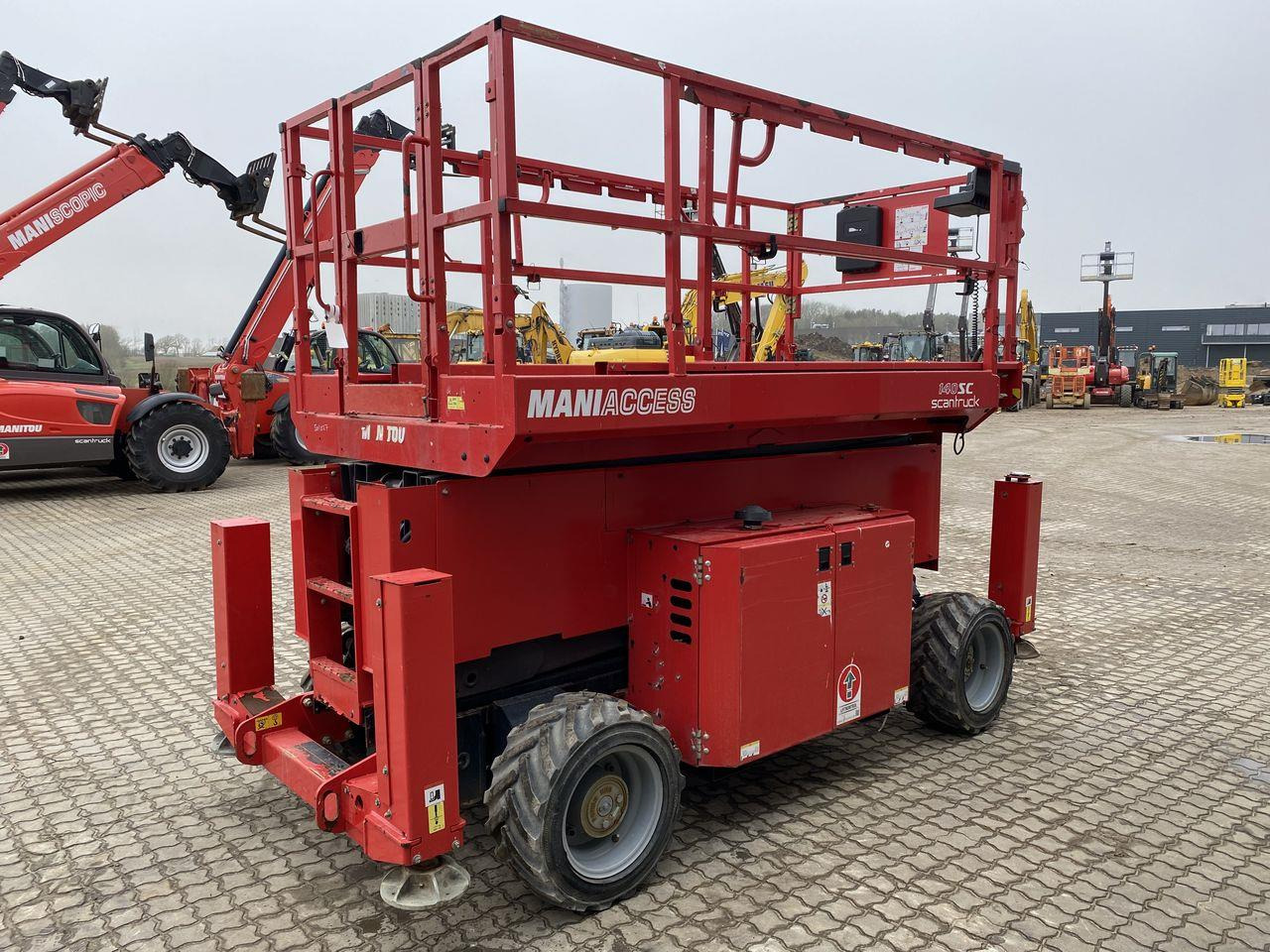 Manitou 140SC - Platforma foarfeca: Foto 4 Manitou 140SC - Platforma foarfeca: Foto 4
