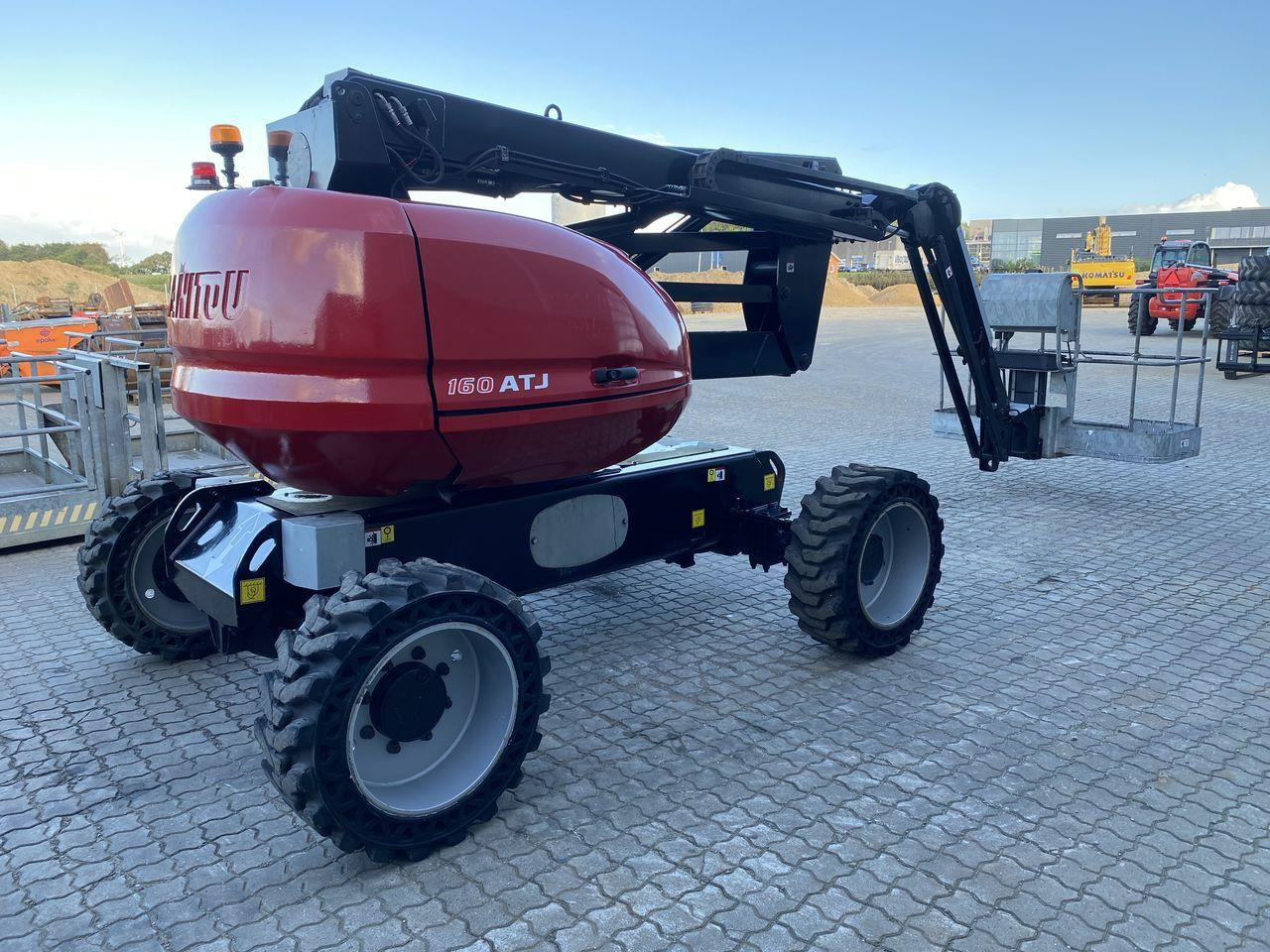 Manitou 160ATJ RC - Nacela articulata: Foto 4 Manitou 160ATJ RC - Nacela articulata: Foto 4