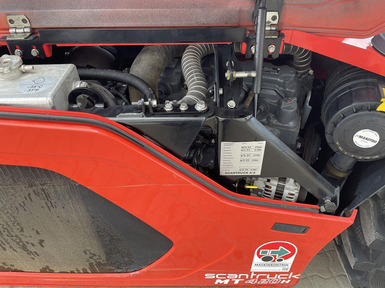 Stivuitor telescopic Manitou MT420H Comfort: Foto 8 Stivuitor telescopic Manitou MT420H Comfort: Foto 8