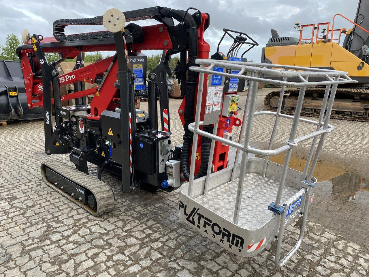 Platform Basket SPIDER 15.75 STD - Nacelă spider: Foto 5 Platform Basket SPIDER 15.75 STD - Nacelă spider: Foto 5