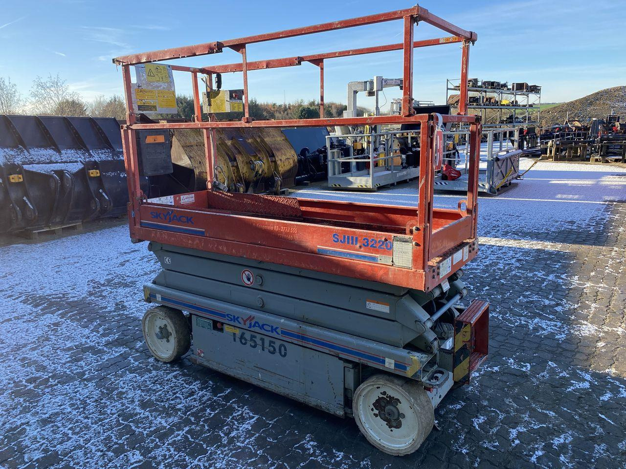 Skyjack SJ3220 - Platforma foarfeca: Foto 5 Skyjack SJ3220 - Platforma foarfeca: Foto 5