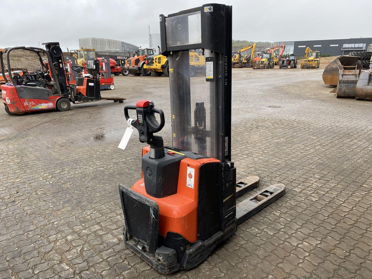 Toyota BT Staxio - Echipament pentru depozit: Foto 5 Toyota BT Staxio - Echipament pentru depozit: Foto 5