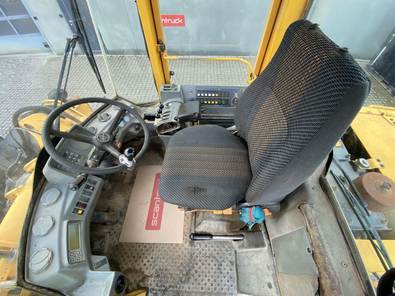 Volvo L70C - Încărcător frontal pe pneuri: Foto 3 Volvo L70C - Încărcător frontal pe pneuri: Foto 3