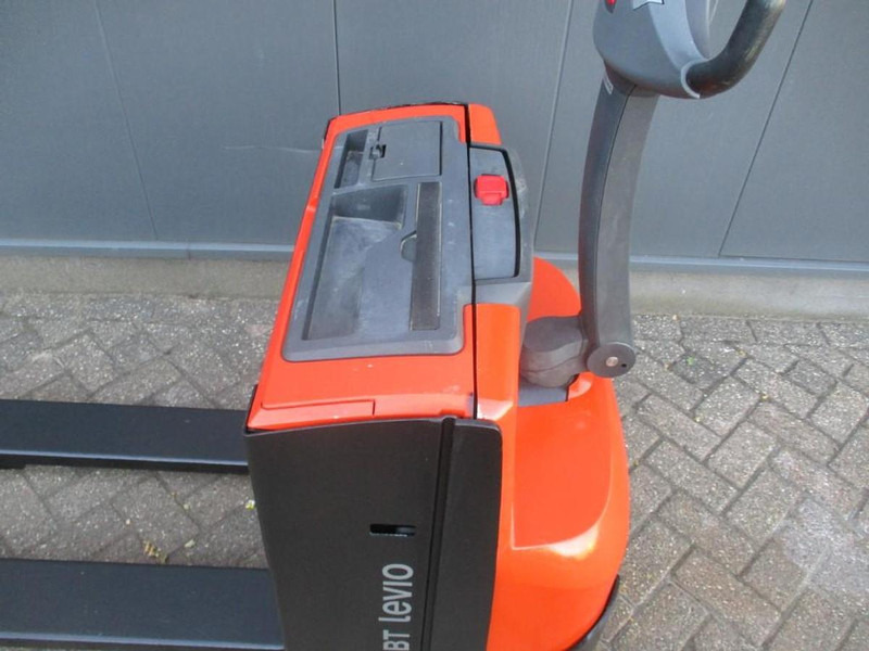 BT LWE 160 - Transpalet manual: Foto 5 BT LWE 160 - Transpalet manual: Foto 5
