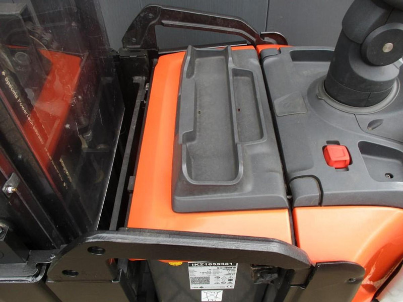 BT SPE200D - Transpalet manual: Foto 5 BT SPE200D - Transpalet manual: Foto 5