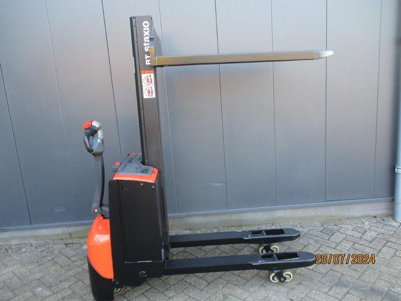 Transpalet la mare înălţime BT SWE 080L: Foto 8 Transpalet la mare înălţime BT SWE 080L: Foto 8