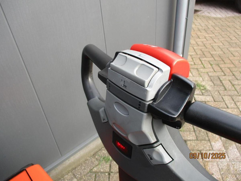 BT SWE140 - Transpalet manual: Foto 4 BT SWE140 - Transpalet manual: Foto 4