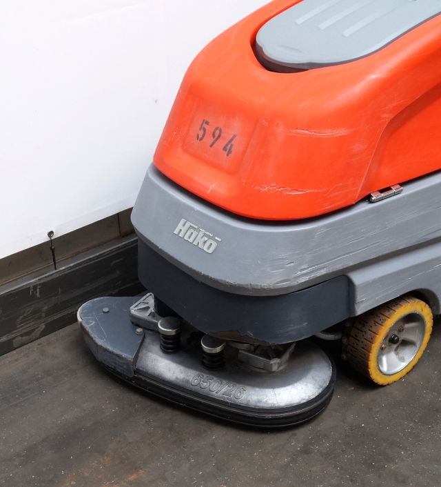 Hako Hakomatic B70 - Mașină de spălat pardoseli: Foto 3 Hako Hakomatic B70 - Mașină de spălat pardoseli: Foto 3