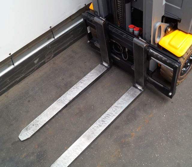 Jungheinrich EFG216 - Electrostivuitor: Foto 3 Jungheinrich EFG216 - Electrostivuitor: Foto 3