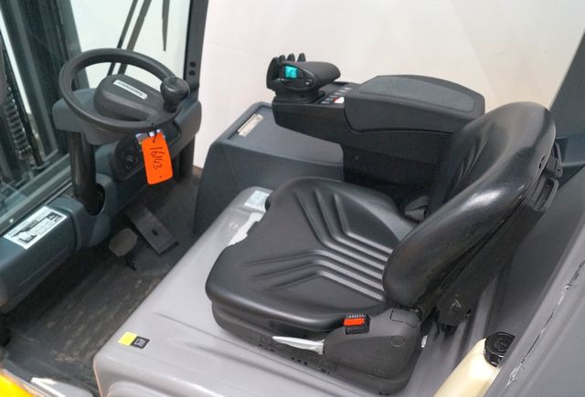 Jungheinrich EFG320 - Electrostivuitor: Foto 4 Jungheinrich EFG320 - Electrostivuitor: Foto 4