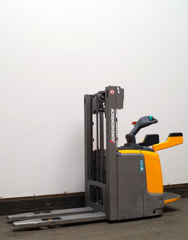 Jungheinrich ERC212 - Transpalet la mare înălţime: Foto 1 Jungheinrich ERC212 - Transpalet la mare înălţime: Foto 1