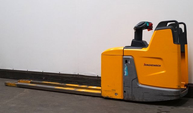 Jungheinrich ERE225 - Transpalet manual: Foto 2 Jungheinrich ERE225 - Transpalet manual: Foto 2