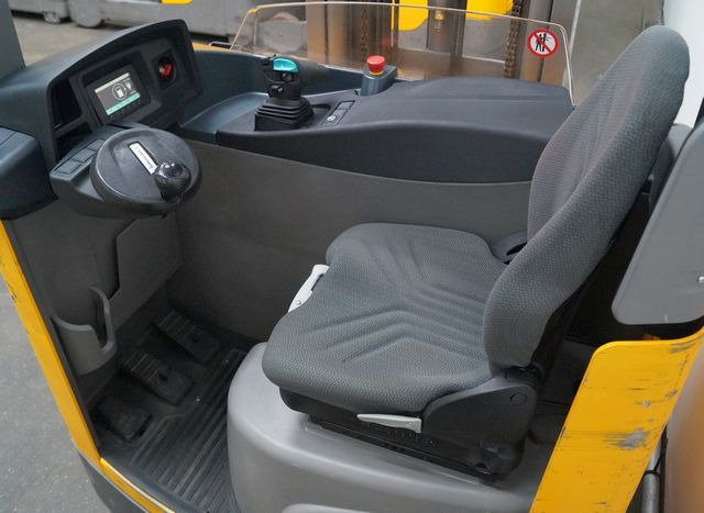 Jungheinrich ETV216 - Stivuitor cu catarg retractabil: Foto 3 Jungheinrich ETV216 - Stivuitor cu catarg retractabil: Foto 3