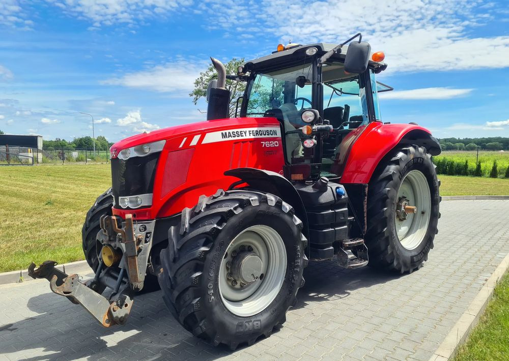Massey Ferguson 7620 Dyna-VT - Tractor agricol: Foto 1 Massey Ferguson 7620 Dyna-VT - Tractor agricol: Foto 1