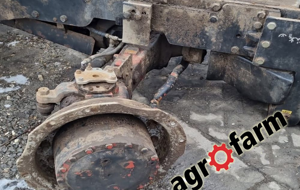 Massey Ferguson 8270 skrzynia most silnik zwolnica oś koła - Cutie de viteze pentru Utilaje agricole: Foto 5 Massey Ferguson 8270 skrzynia most silnik zwolnica oś koła - Cutie de viteze pentru Utilaje agricole: Foto 5