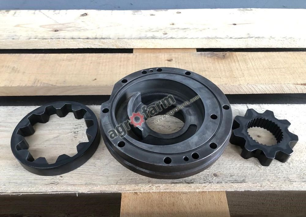 POMPA SKRZYNI BIEGÓW JOHN DEERE 6195R AUTOPOWER - Cutie de viteze: Foto 3 POMPA SKRZYNI BIEGÓW JOHN DEERE 6195R AUTOPOWER - Cutie de viteze: Foto 3