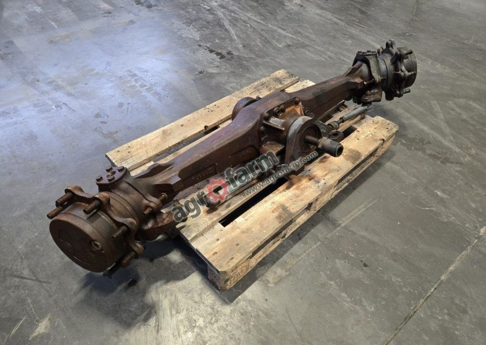 Przedni most Renault Ceres 345 Carraro - Transmisie: Foto 1 Przedni most Renault Ceres 345 Carraro - Transmisie: Foto 1