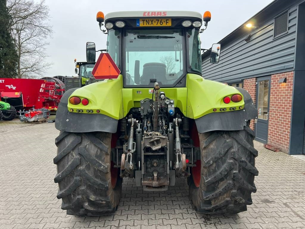 Claas Arion 630 Cebis - Tractor agricol: Foto 4 Claas Arion 630 Cebis - Tractor agricol: Foto 4
