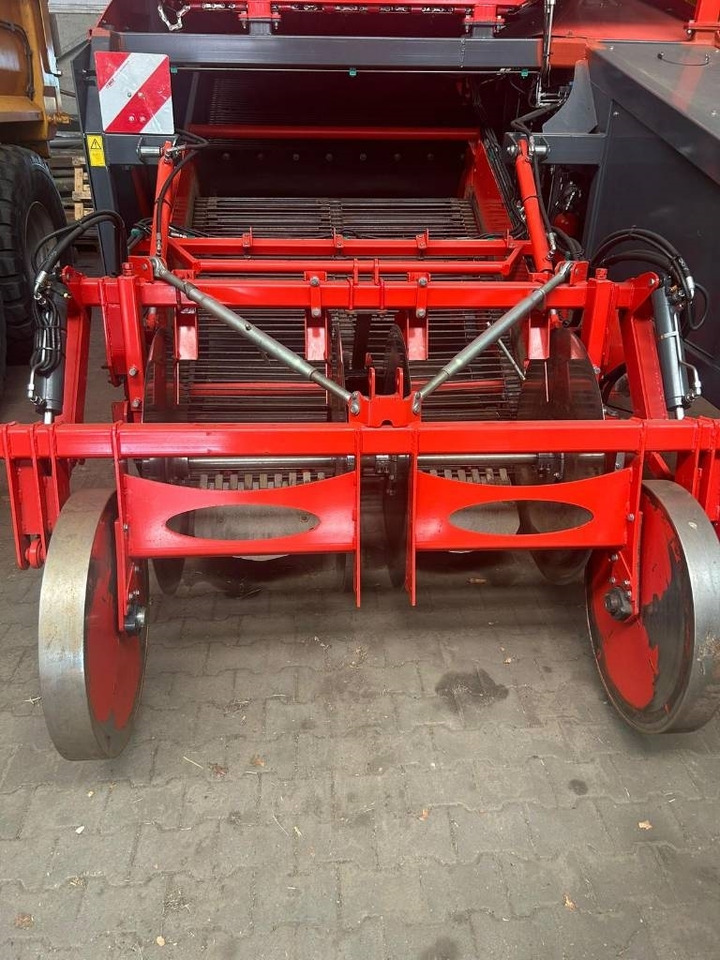 Dewulf R2060 - Combină de recoltat cartofi: Foto 3 Dewulf R2060 - Combină de recoltat cartofi: Foto 3