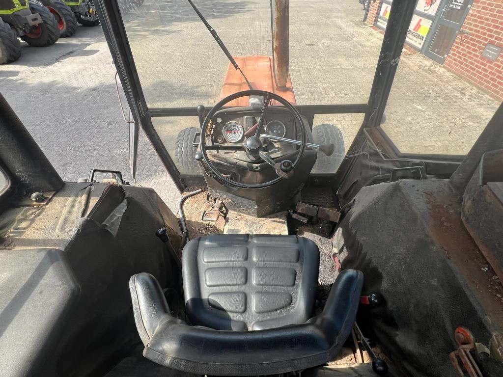 Tractor agricol International 744: Foto 11 Tractor agricol International 744: Foto 11