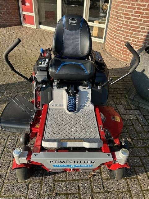 Toro eMR 4275 - Maşină de tuns iarba: Foto 1 Toro eMR 4275 - Maşină de tuns iarba: Foto 1
