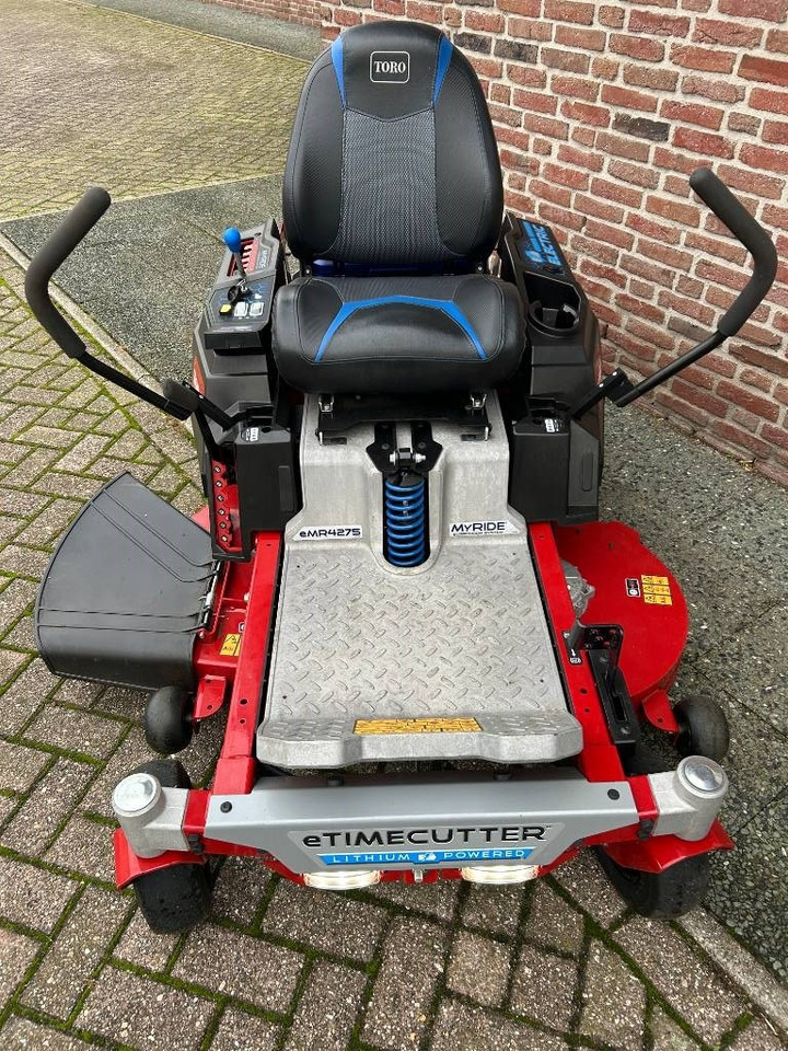 Toro eMR 4275 - Maşină de tuns iarba: Foto 2 Toro eMR 4275 - Maşină de tuns iarba: Foto 2