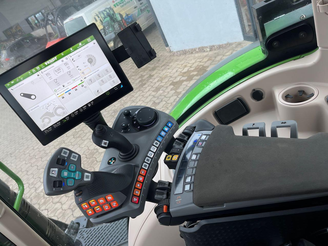 Fendt 720 Vario Gen 6 PowerPlus - Tractor agricol: Foto 5 Fendt 720 Vario Gen 6 PowerPlus - Tractor agricol: Foto 5