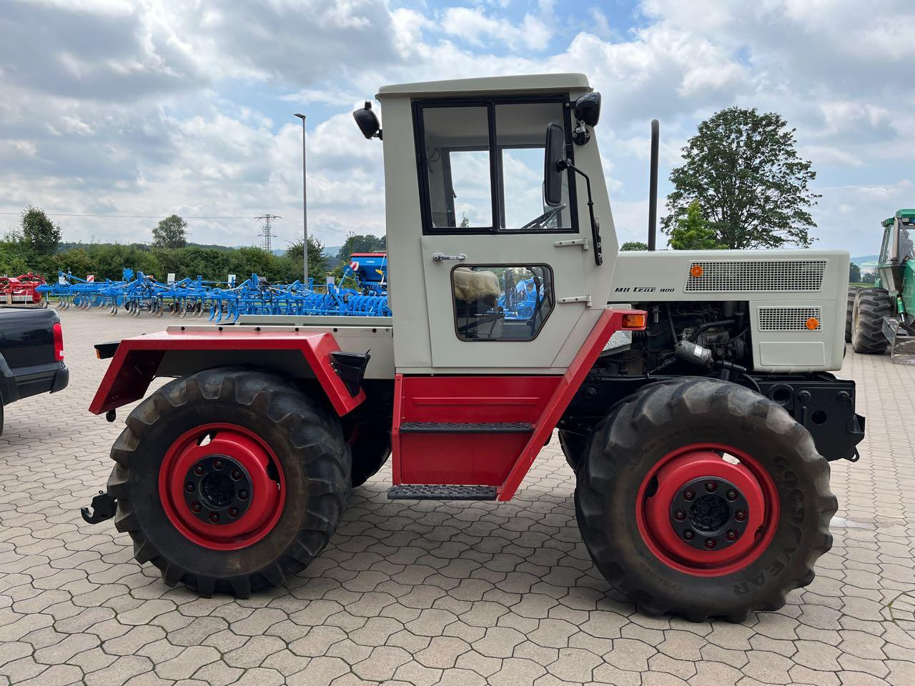 Mercedes-Benz MB trac 800 - Tractor agricol: Foto 2 Mercedes-Benz MB trac 800 - Tractor agricol: Foto 2