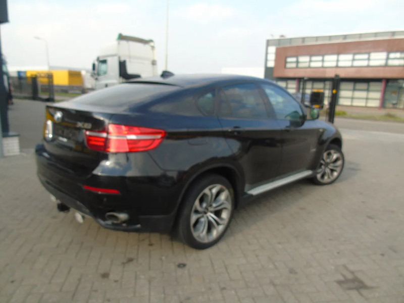 BMW X6 335 i + luxe edition + automatic - SUV: Foto 5 BMW X6 335 i + luxe edition + automatic - SUV: Foto 5